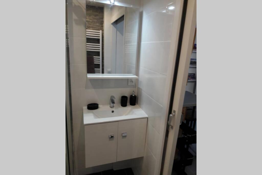 Apartamento Le Pratik, Commerces Et Lac A Pied Sévrier Exterior foto