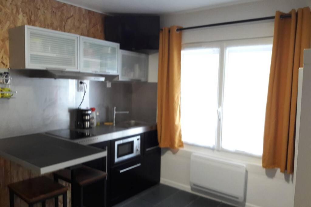 Apartamento Le Pratik, Commerces Et Lac A Pied Sévrier Exterior foto